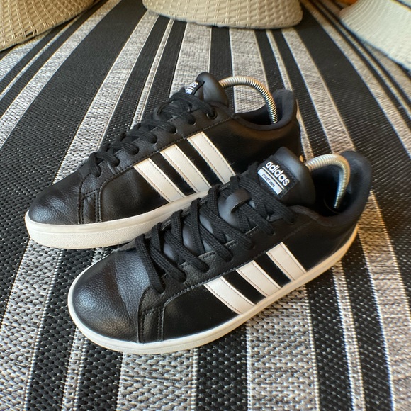 Adidas Sneakers - Picture 5 of 6